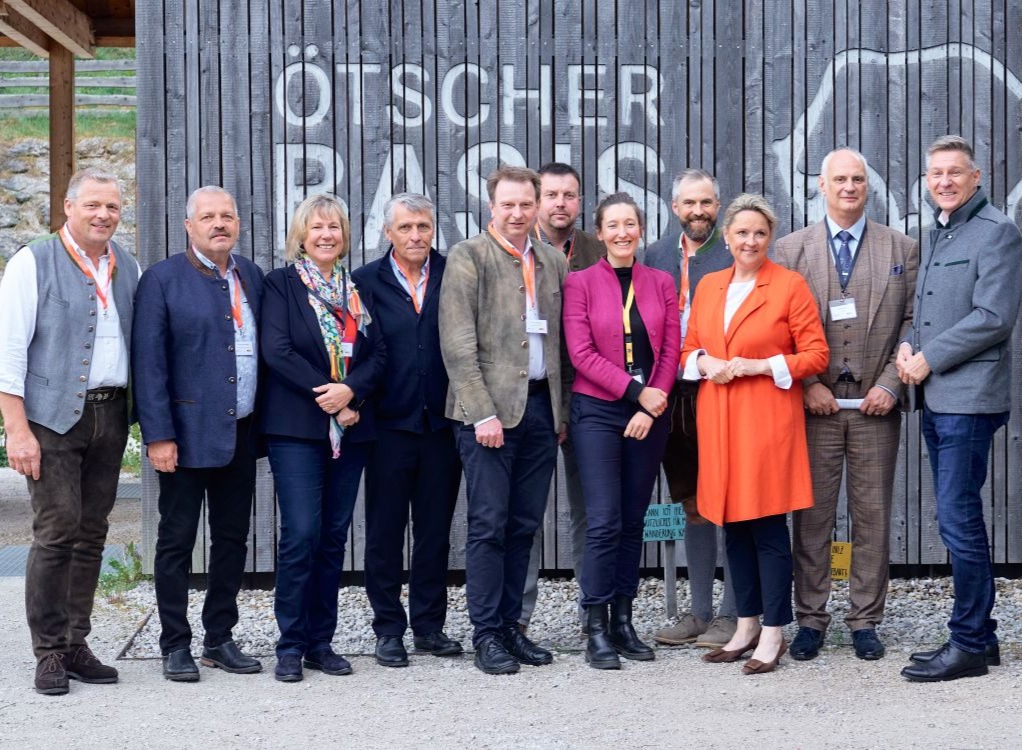 Du betrachtest gerade Infopoints der Alpenkonvention:  Internationaler Austausch im Naturpark Ötscher-Tormäuer
