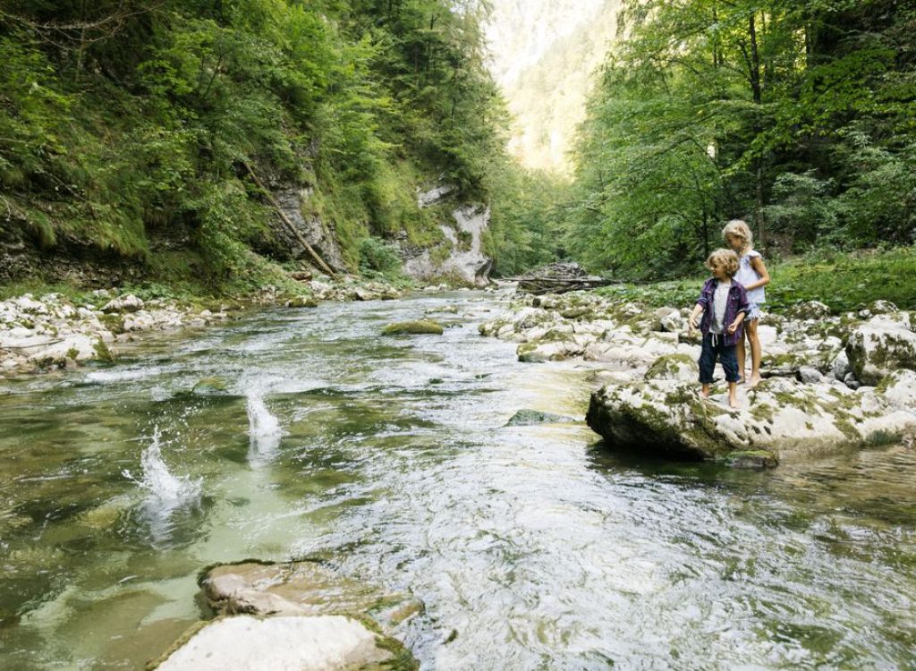 Wandern im Naturpark © Andreas Jakwerth